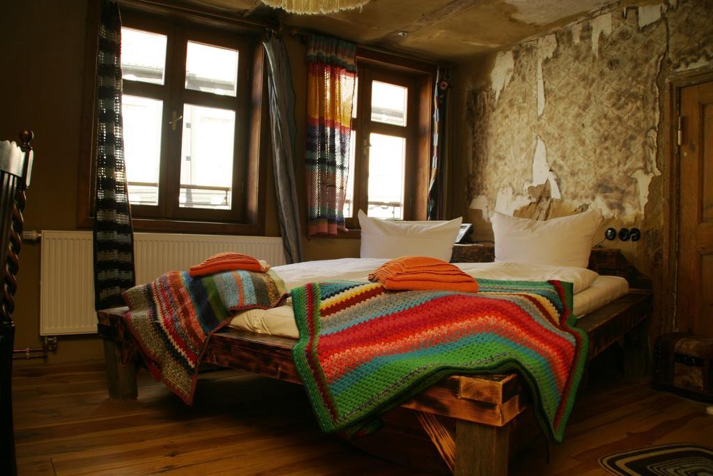 Отель Exempel Schlafstuben Und Quartier Langer Hals Тангермюнде Экстерьер фото
